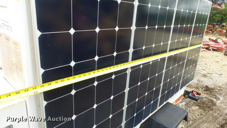 image for item FE9190 2010 Progress SLT800 light plant