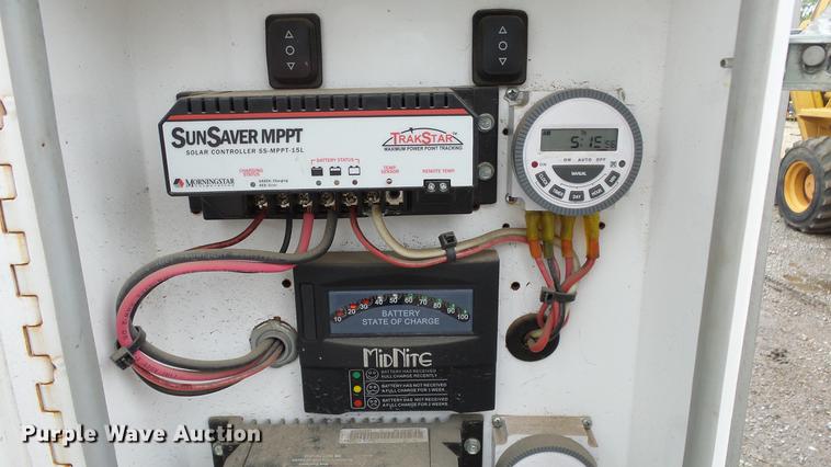 image for item FE9190 2010 Progress SLT800 light plant