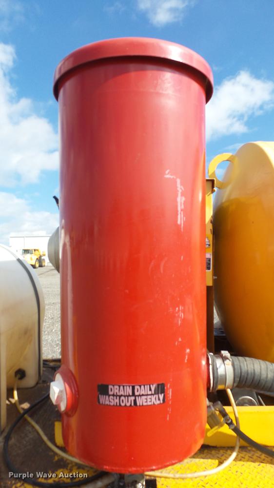 image for item FE9211 Vactron PMD-800GT vacuum excavator