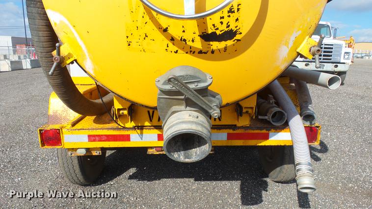 image for item FE9211 Vactron PMD-800GT vacuum excavator