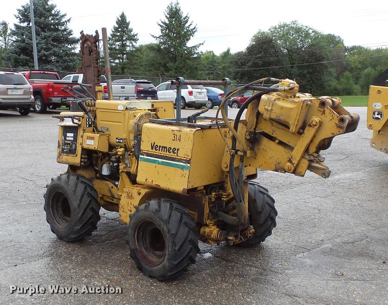image for item FT9830 1993 Vermeer LM40 trencher