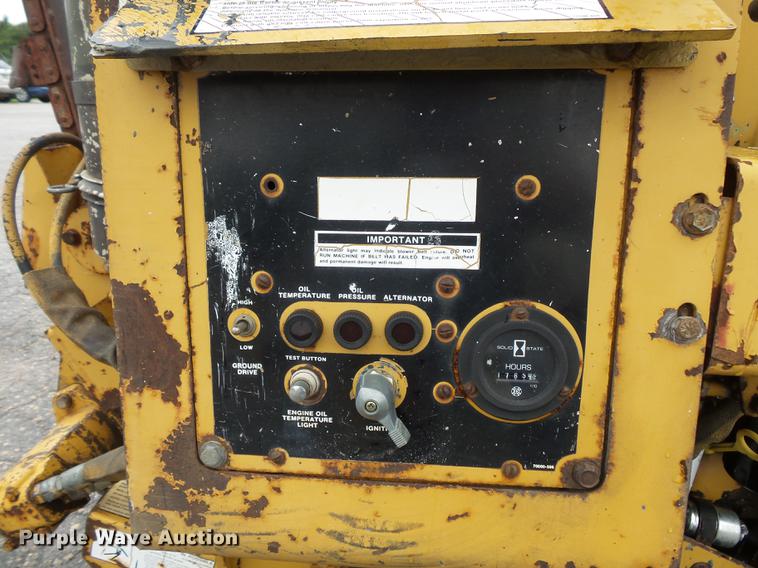 image for item FT9830 1993 Vermeer LM40 trencher