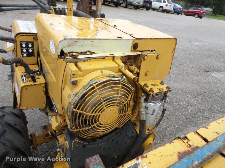 image for item FT9830 1993 Vermeer LM40 trencher