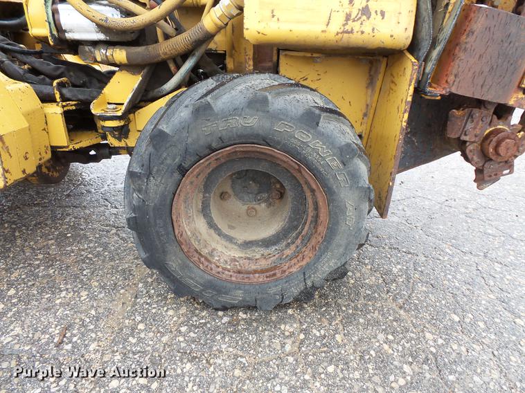 image for item FT9830 1993 Vermeer LM40 trencher