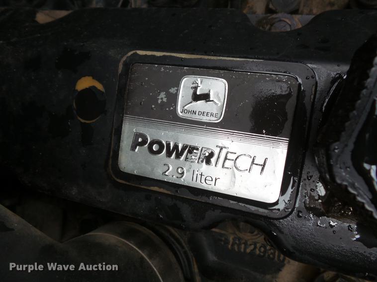 image for item FT9831 1999 John Deere 240 skid steer