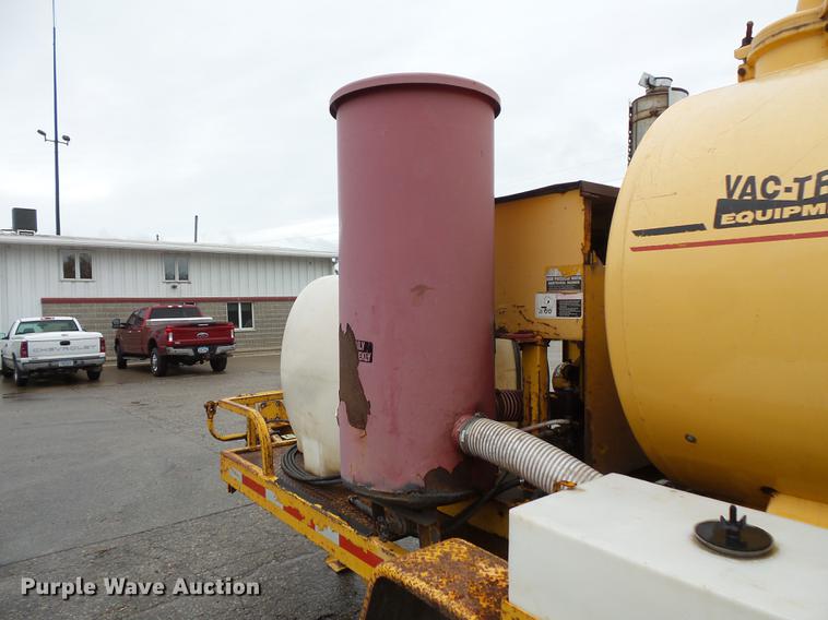 image for item FT9833 2000 U-Dump 512F vacuum trailer