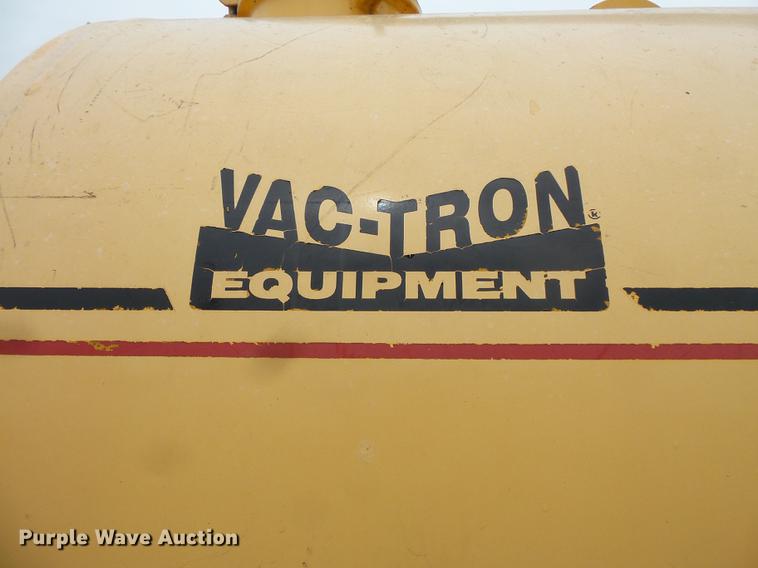 image for item FT9833 2000 U-Dump 512F vacuum trailer