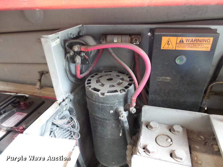 image for item FT9837 Mec 2033ES scissor lift