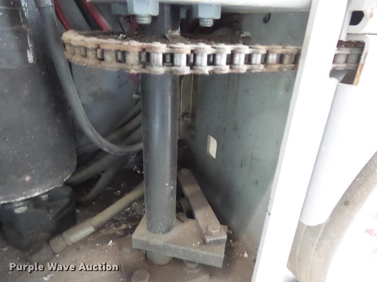 image for item FT9837 Mec 2033ES scissor lift