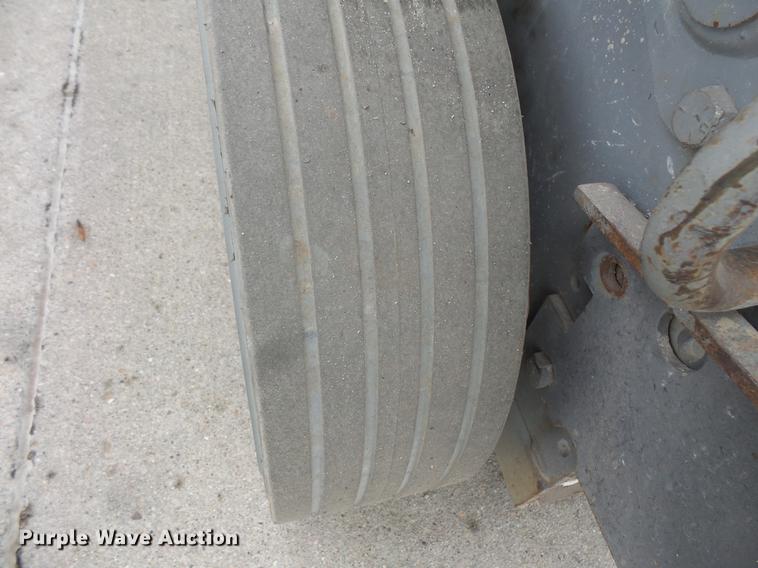 image for item FT9837 Mec 2033ES scissor lift