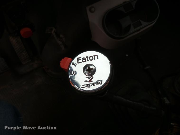 image for item FT9841 1997 International 4700 dump truck