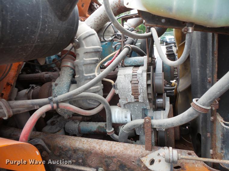 image for item FT9841 1997 International 4700 dump truck