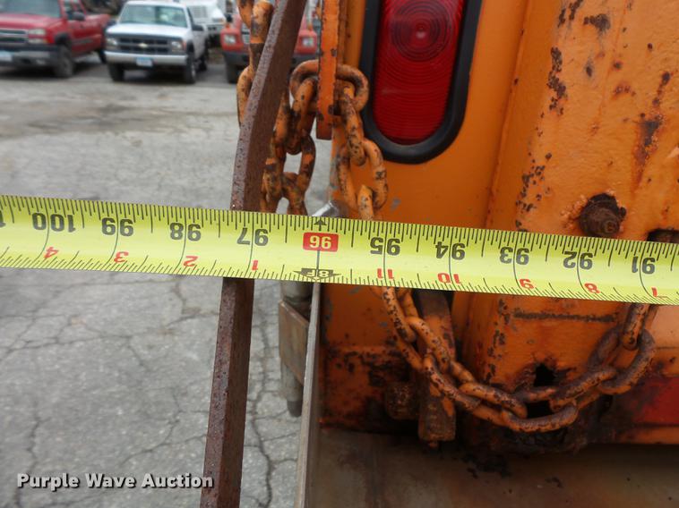 image for item FT9841 1997 International 4700 dump truck