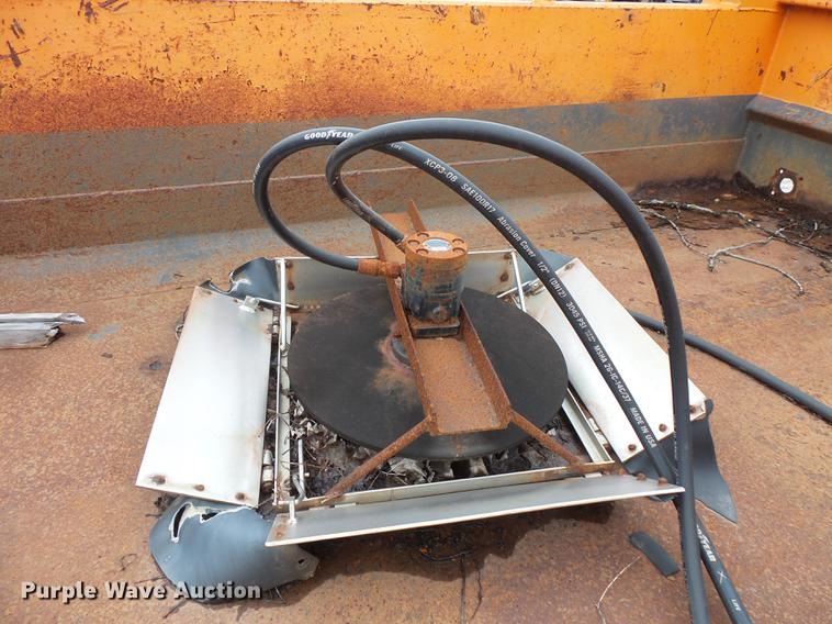 image for item FT9841 1997 International 4700 dump truck