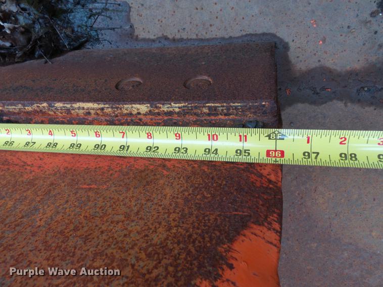 image for item FT9841 1997 International 4700 dump truck