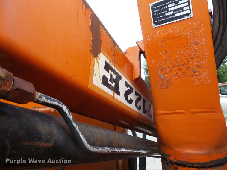 image for item FT9842 1995 International 4700 dump truck