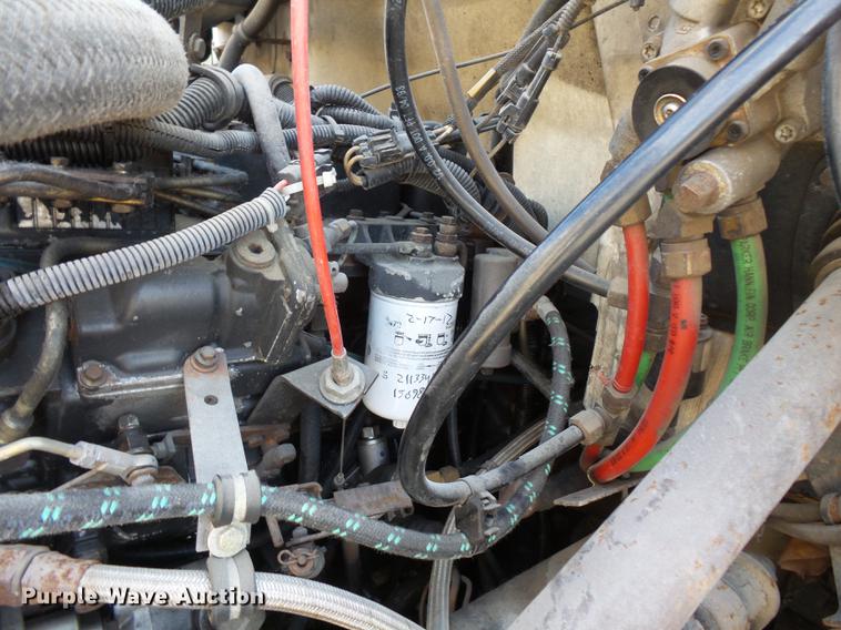 image for item FT9843 1994 Freightliner FL70 bucket truck