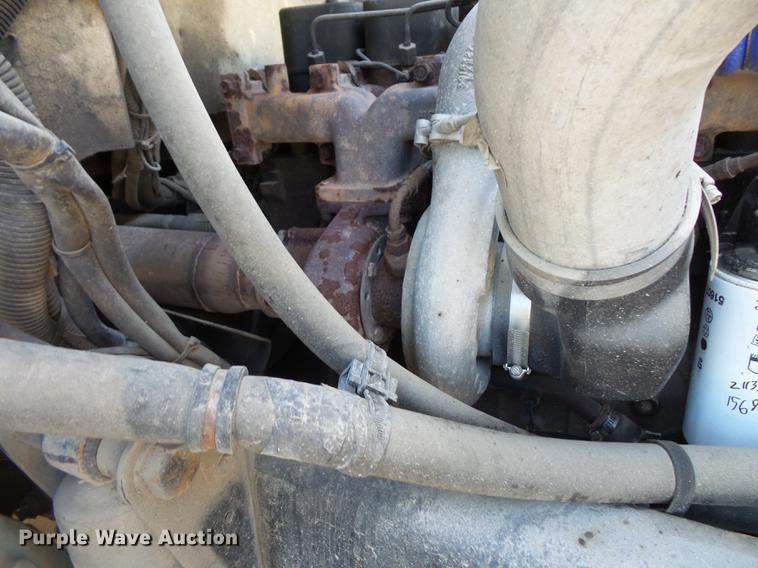 image for item FT9843 1994 Freightliner FL70 bucket truck