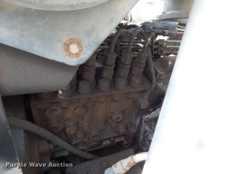 image for item FT9847 1994 Ford F800 digger derrick truck