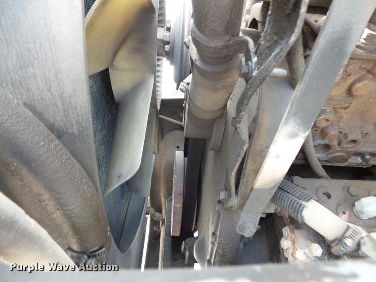 image for item FT9847 1994 Ford F800 digger derrick truck