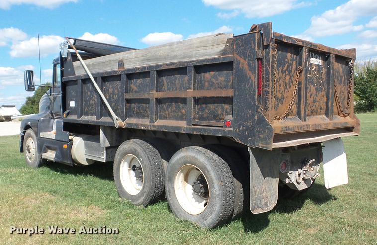 image for item K6250 1990 Kenworth T600 dump truck