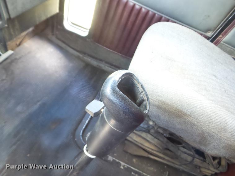 image for item K6250 1990 Kenworth T600 dump truck