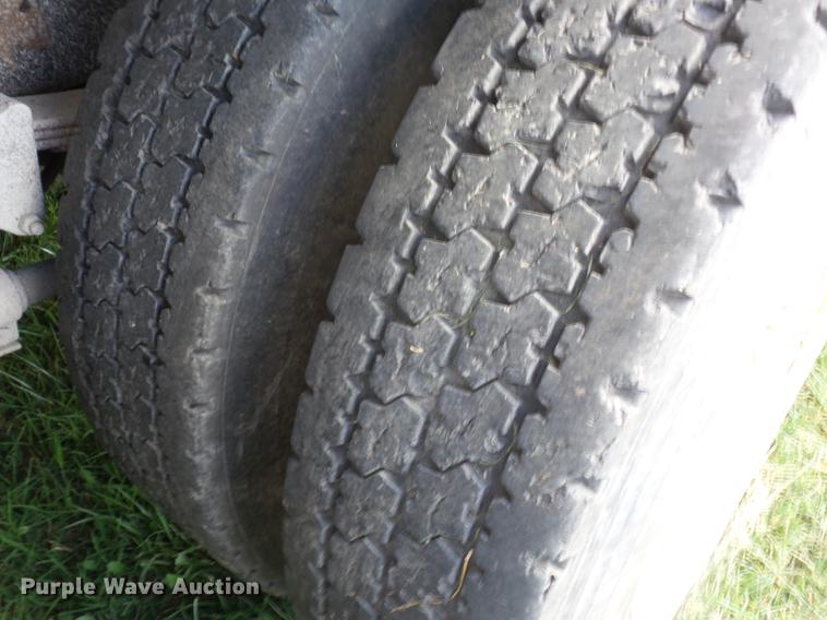 image for item K6250 1990 Kenworth T600 dump truck