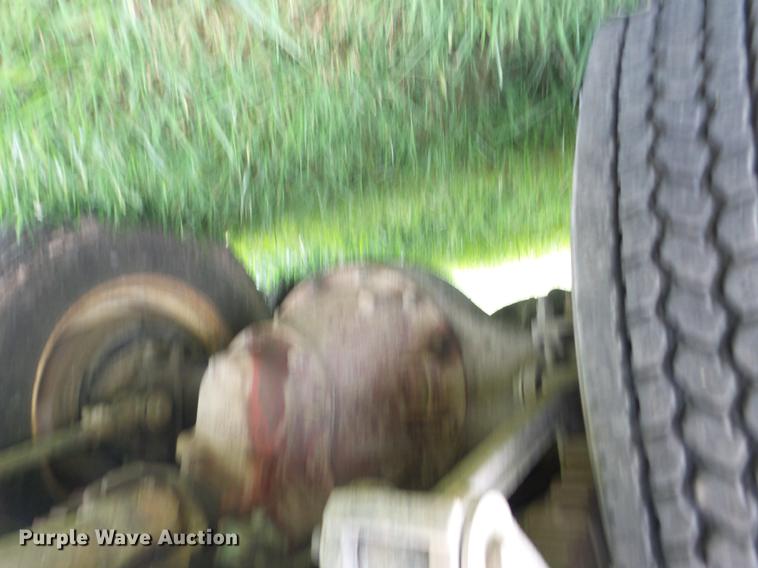 image for item K6250 1990 Kenworth T600 dump truck