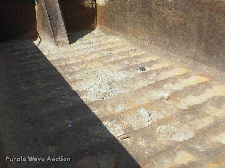 image for item K6250 1990 Kenworth T600 dump truck