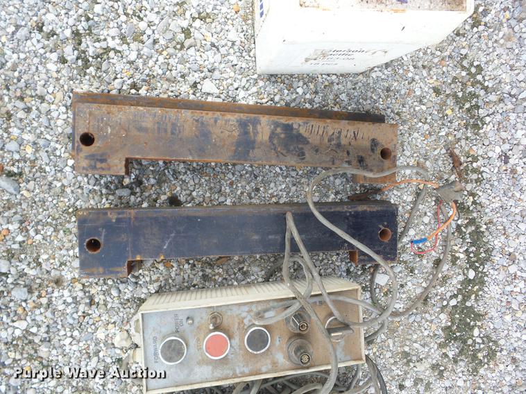 image for item K6251 Innovator 1042 tumble grinder