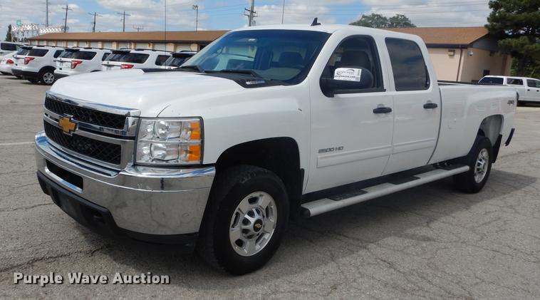 image for item DB8262 2012 Chevrolet Silverado 2500HD Crew Cab pickup truck