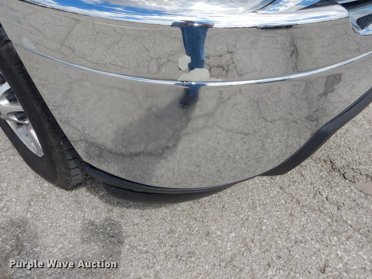 image for item DB8262 2012 Chevrolet Silverado 2500HD Crew Cab pickup truck