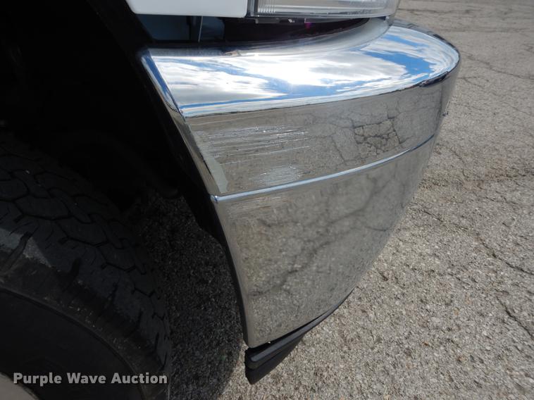 image for item DB8262 2012 Chevrolet Silverado 2500HD Crew Cab pickup truck