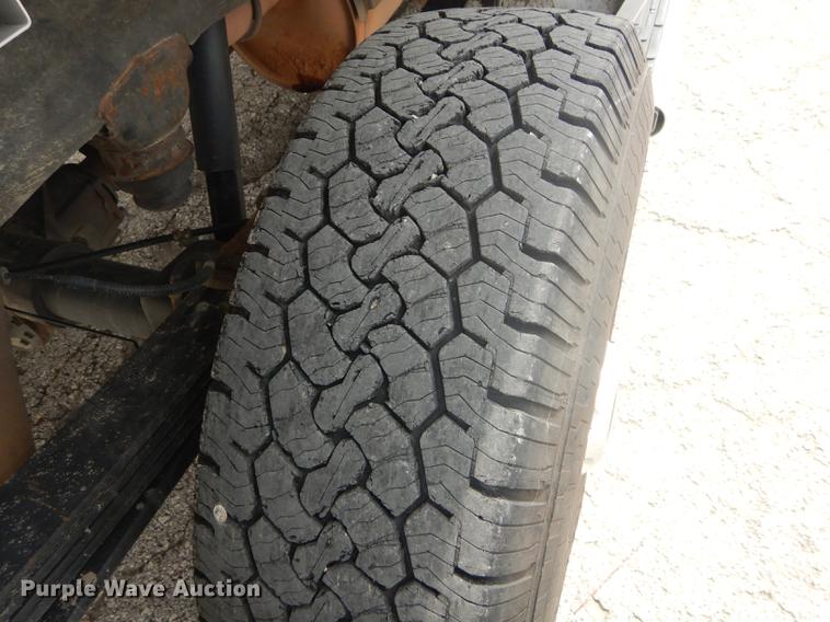 image for item DB8262 2012 Chevrolet Silverado 2500HD Crew Cab pickup truck