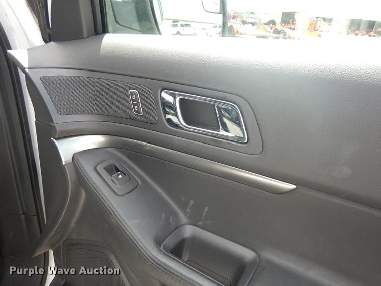 image for item DB8264 2013 Ford Explorer Police Interceptor SUV