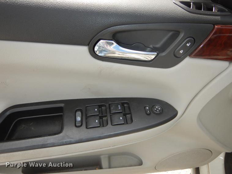 image for item DB8267 2008 Chevrolet Impala LT
