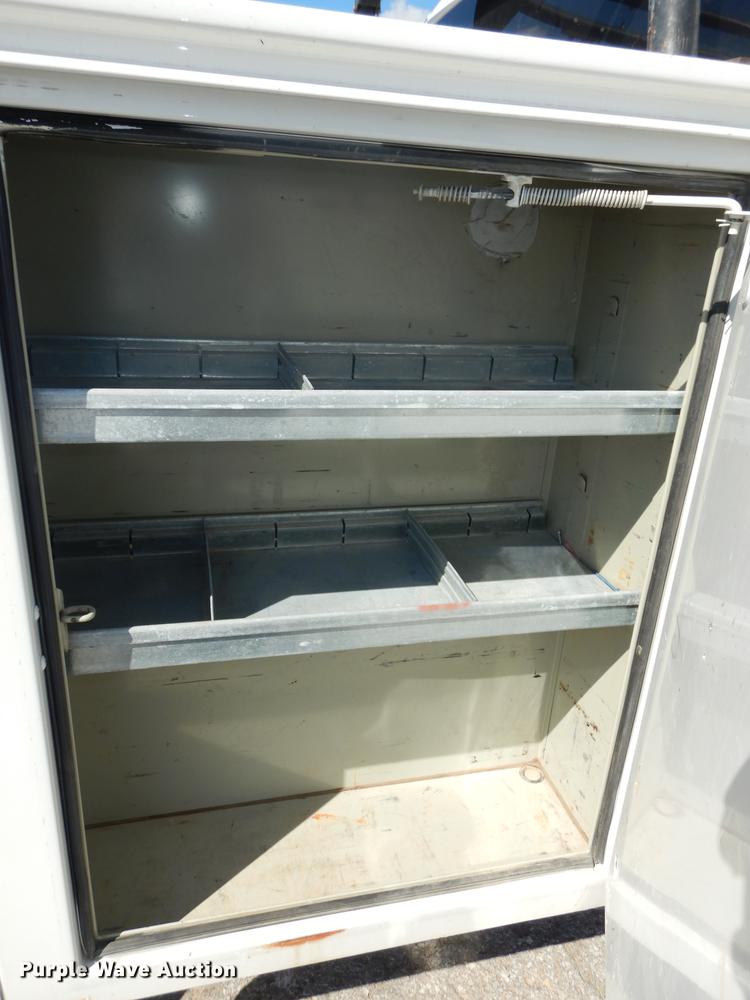 image for item DB8299 2011 Ford F250 Super Duty utility bed pickup truck