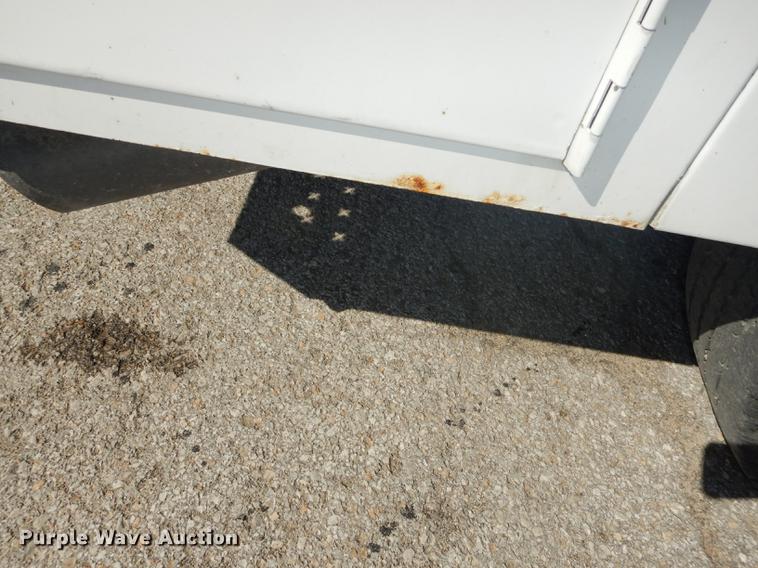 image for item DB8299 2011 Ford F250 Super Duty utility bed pickup truck