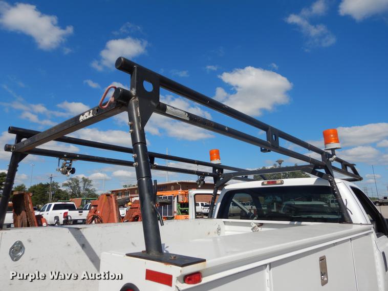 image for item DB8299 2011 Ford F250 Super Duty utility bed pickup truck