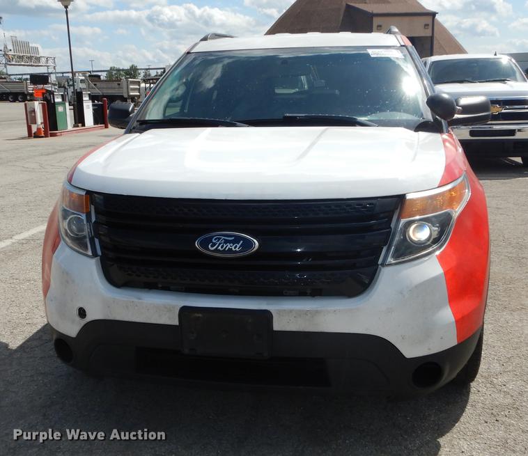 image for item DB8301 2013 Ford Explorer Police Interceptor SUV