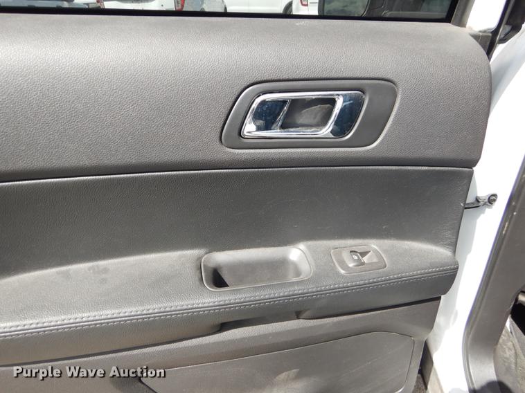 image for item DB8301 2013 Ford Explorer Police Interceptor SUV