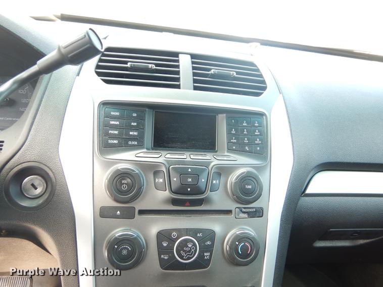 image for item DB8301 2013 Ford Explorer Police Interceptor SUV