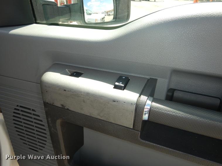 image for item DB8302 2012 Ford F250 Super Duty utility bed pickup truck