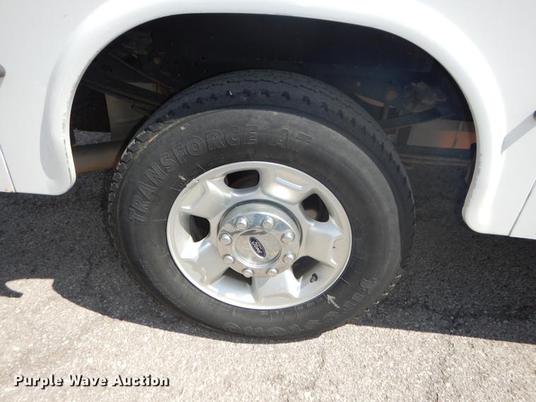 image for item DB8302 2012 Ford F250 Super Duty utility bed pickup truck