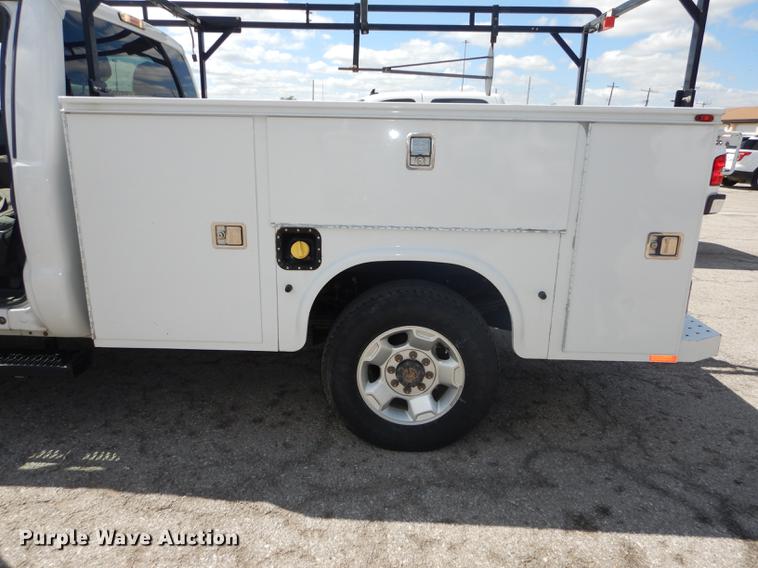 image for item DB8302 2012 Ford F250 Super Duty utility bed pickup truck