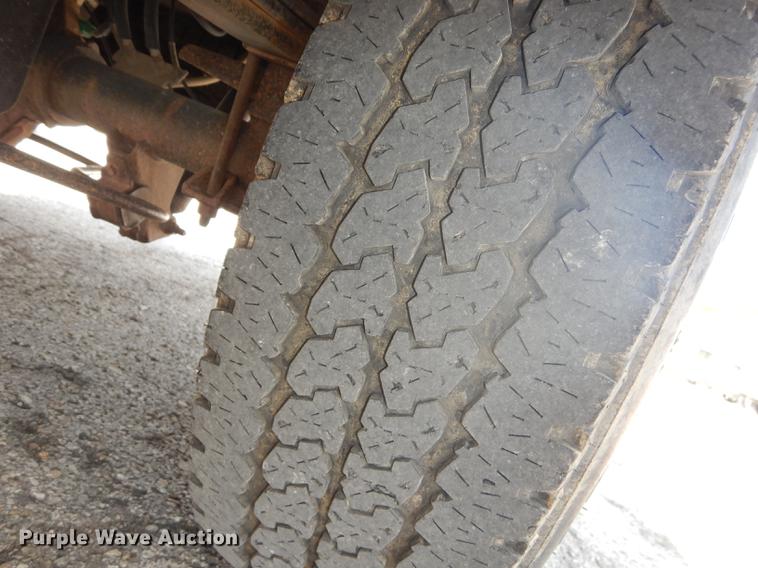 image for item DB8302 2012 Ford F250 Super Duty utility bed pickup truck