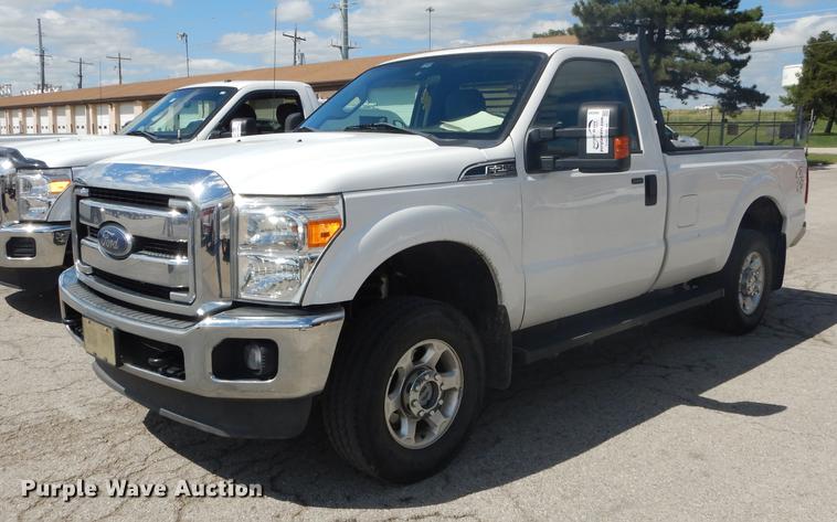 image for item DB8303 2013 Ford F250 Super Duty pickup truck