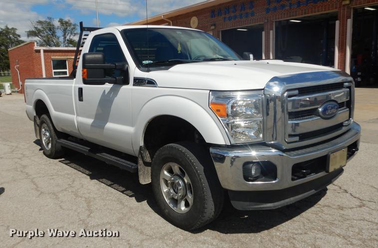 image for item DB8303 2013 Ford F250 Super Duty pickup truck