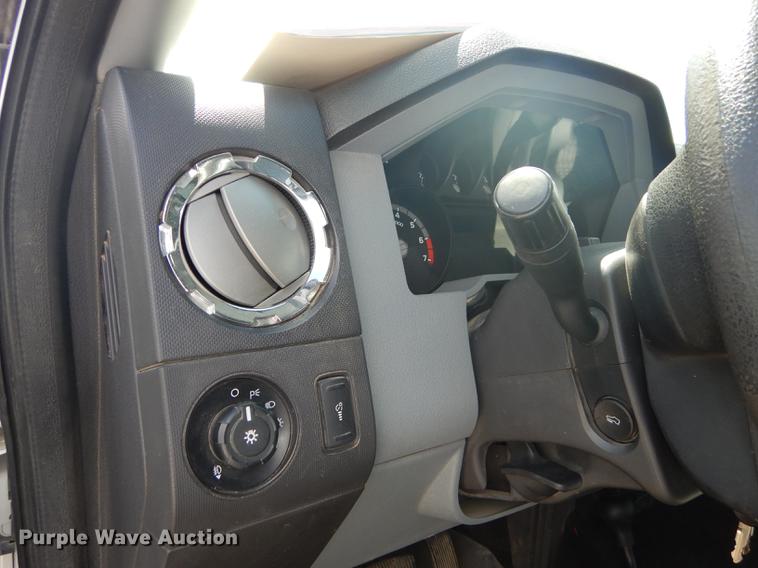 image for item DB8303 2013 Ford F250 Super Duty pickup truck