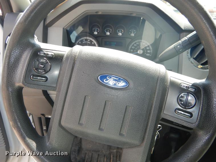 image for item DB8303 2013 Ford F250 Super Duty pickup truck